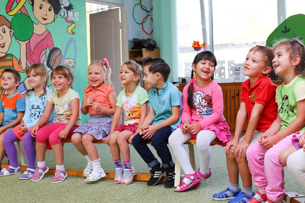Aż 10 tysięcy miejsc w przedszkolach na okres wakacyjny w Krakowie